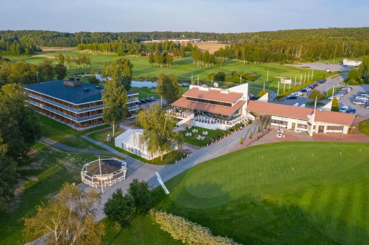 First Hotel Lindoe Park Vallentuna Exterior photo