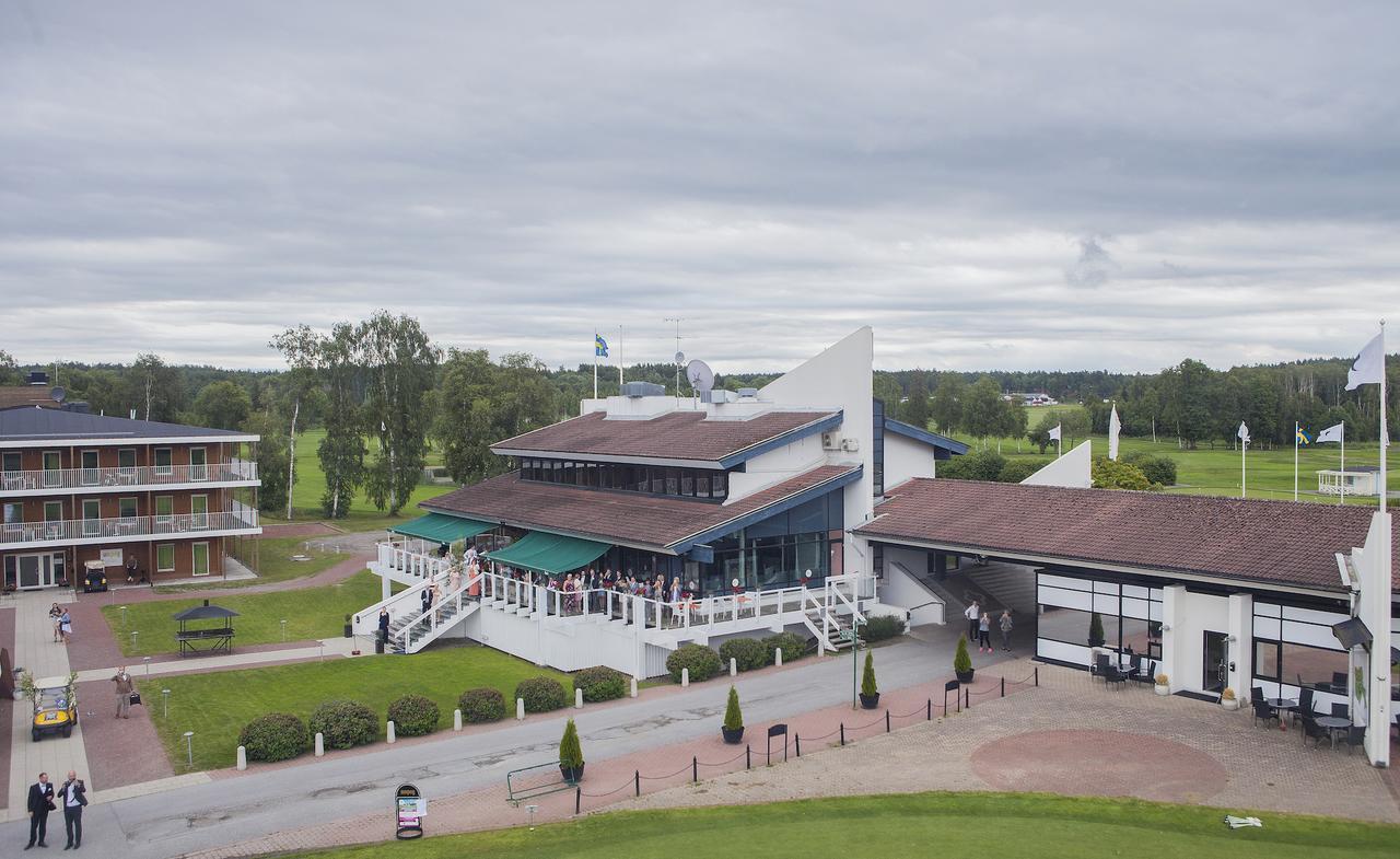 First Hotel Lindoe Park Vallentuna Exterior photo